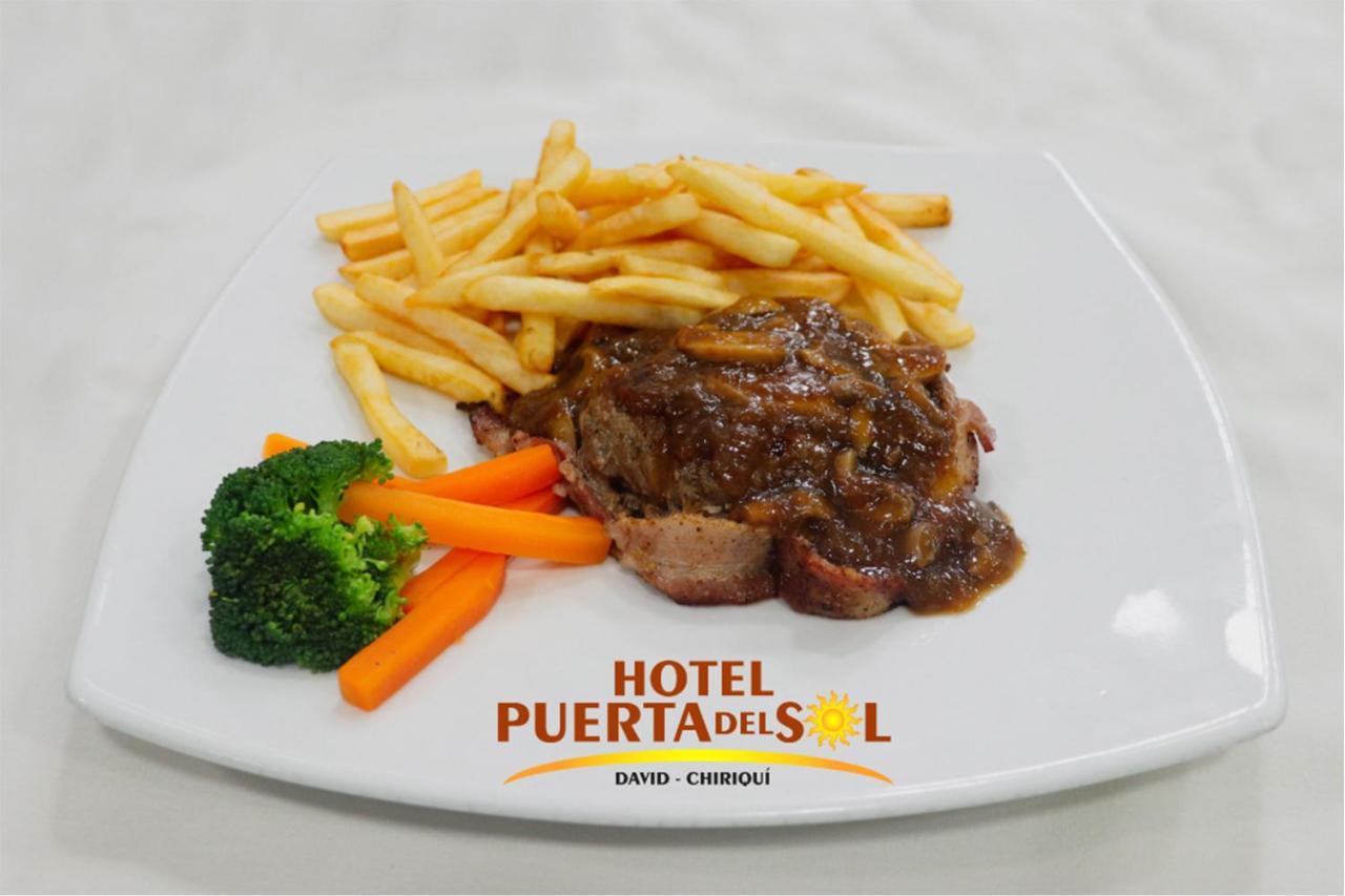 Hotel Puerta Del Sol Давид Екстериор снимка