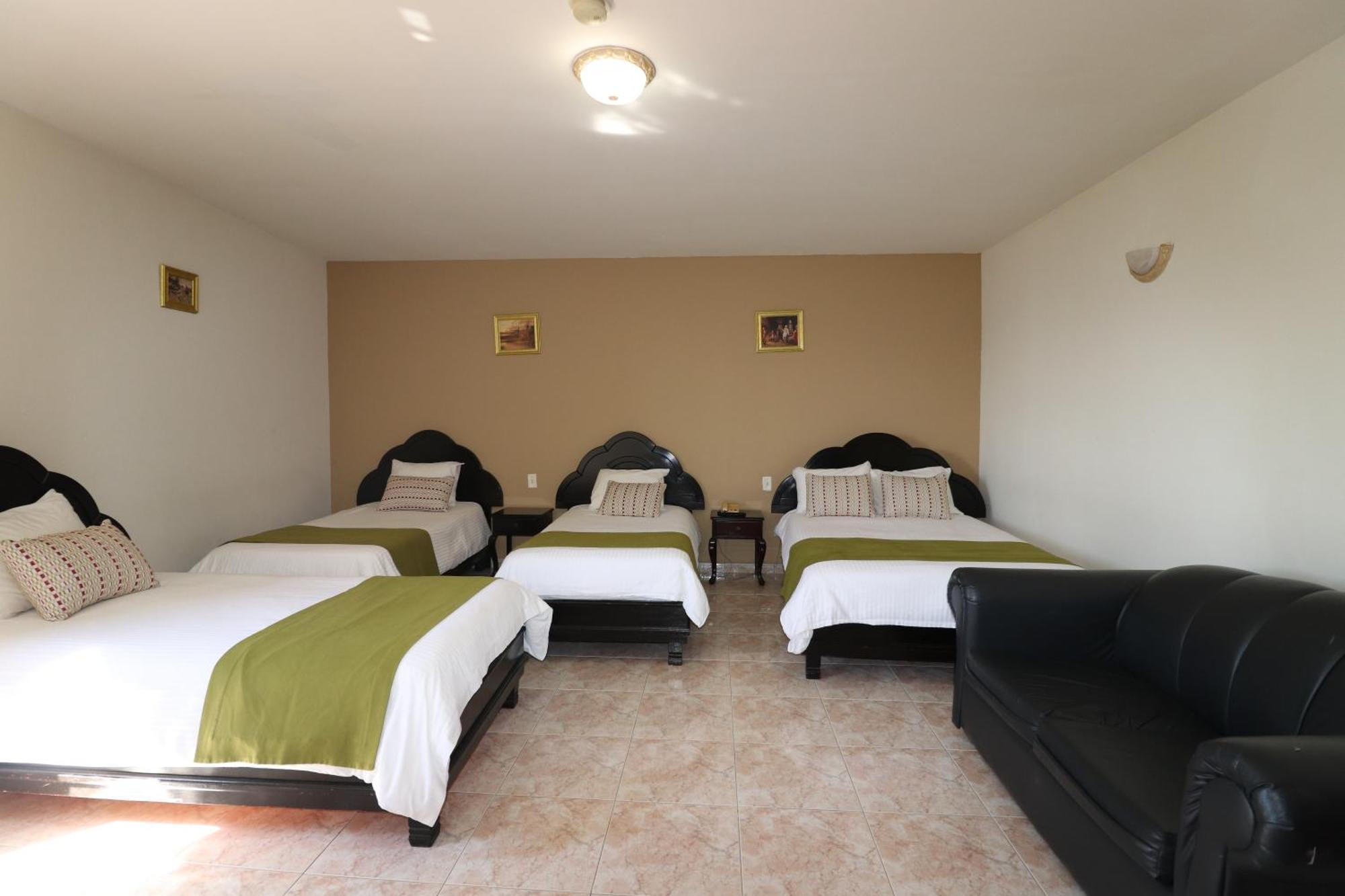 Hotel Puerta Del Sol Давид Екстериор снимка