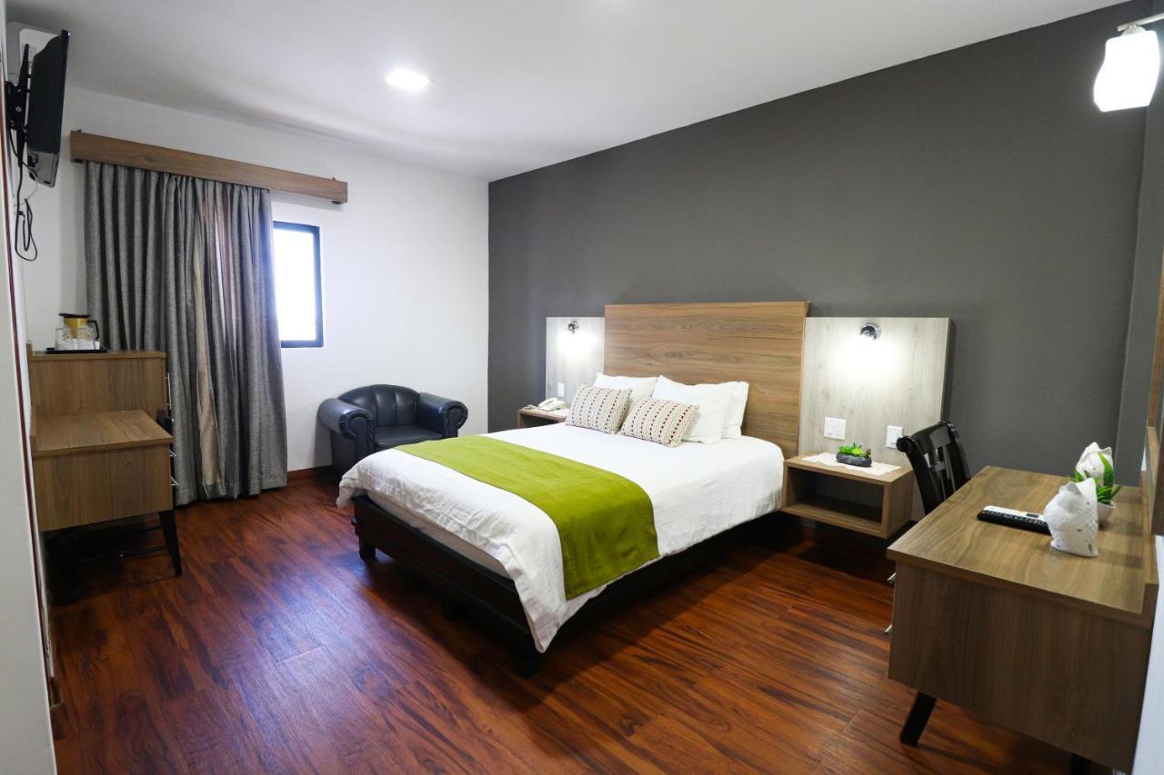 Hotel Puerta Del Sol Давид Екстериор снимка