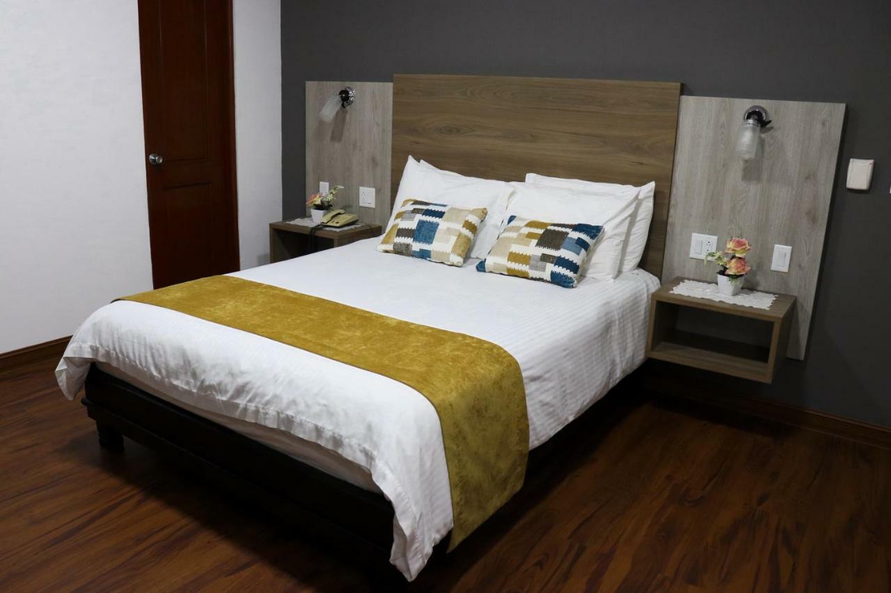 Hotel Puerta Del Sol Давид Екстериор снимка