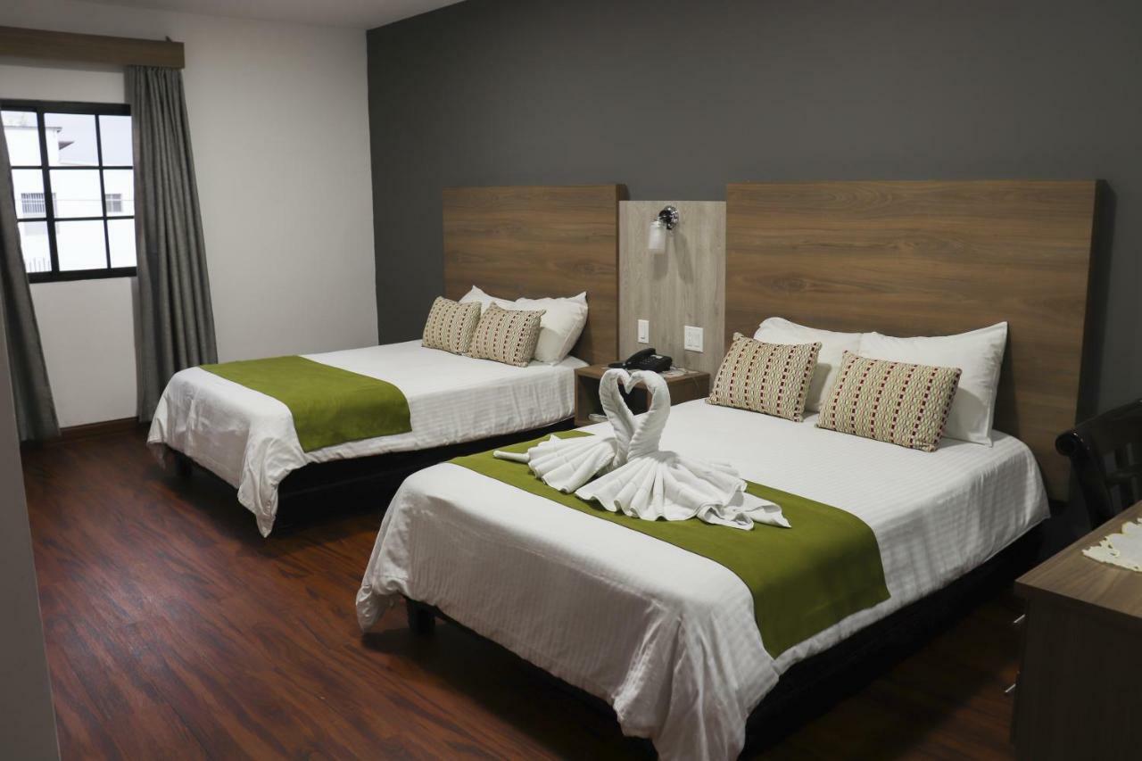 Hotel Puerta Del Sol Давид Екстериор снимка
