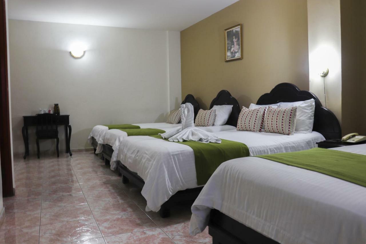Hotel Puerta Del Sol Давид Екстериор снимка
